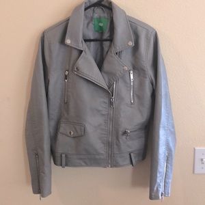 Women’s Gray faux leather jacket Moto style